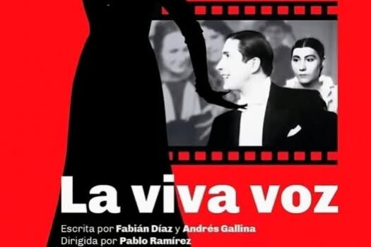 Los atavíos de Estrellita Del Regil en “La viva voz”